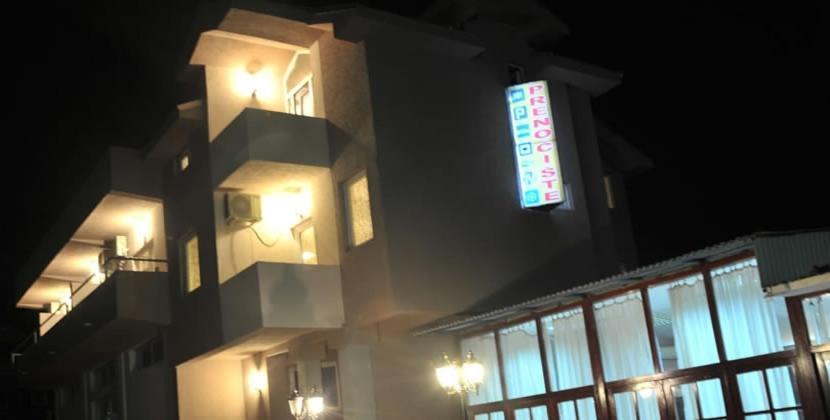 Hotel Prenociste Trio Vranje Exteriér fotografie